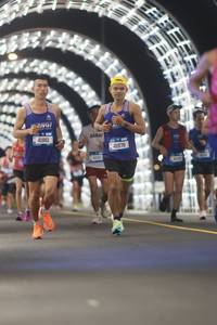 BIB: 41861, 41976
                            <button type="button" onclick="openModal(20237289)" class="btn btn-primary btn-sm float-right btn-popup" data-toggle="modal" data-target=".modal-high-quality">
                        <i class="fas fa-shopping-cart"></i> Add to Cart
                    </button>
                                            <button type="button" onclick="isThisMe(20237289, true)" class="btn btn-success btn-sm float-right btn-popup btn-isme hidden" data-toggle="tooltip" data-placement="bottom" title="นี่คือรูปของคุณใช่ไหม คลิกที่นี่เพื่อเอาเข้าอัลบั้ม">
                        <i class="fas fa-plus"></i> Add to album
                    </button>
                    <button type="button" onclick="isThisMe(20237289, false)" class="btn btn-warning btn-sm float-right btn-popup btn-isnotme hidden">
                        <i class="fas fa-ban"></i> Remove from album
                    </button>